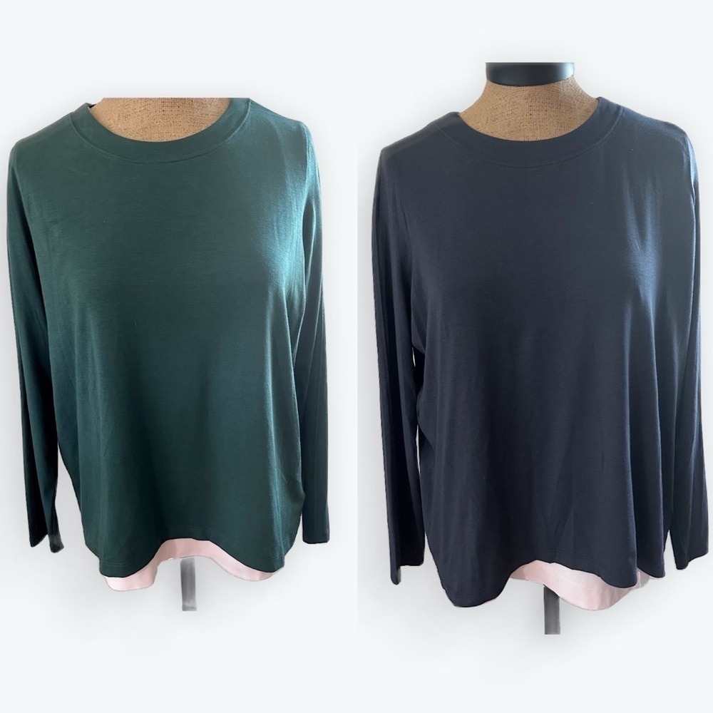 Athleta bundle green & black, long sleeve T-shirts, pleated back crewneck small﻿